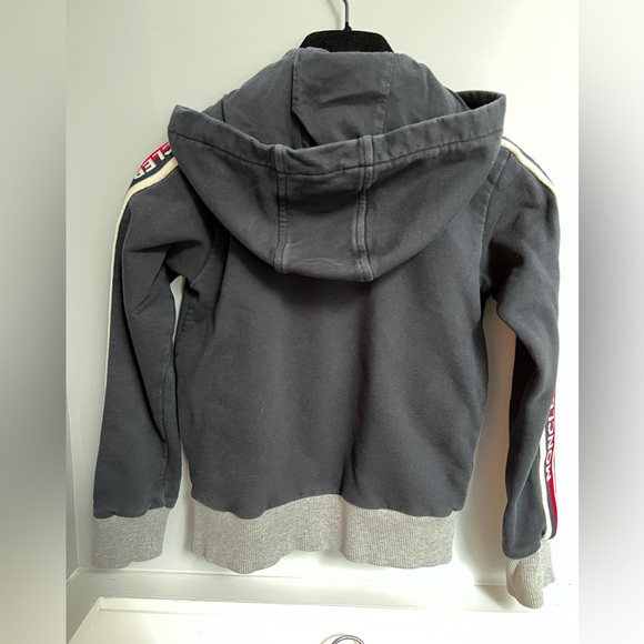 8 year old Moncler Kid's hoodie - Picture 6 of 7